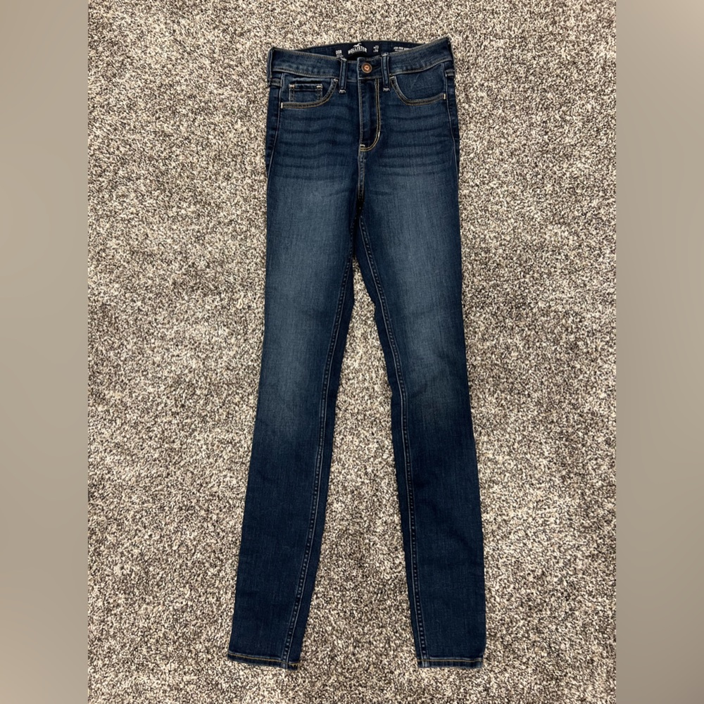 Hollister size 23 length 30 jeans high rise super skinny